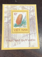 VIET  NAM  STAMPS BLOCKS-52(1986 Cloudy Fir Abies Nukiangensis)1 Pcs Good Quality - Viêt-Nam