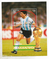 SOCCER World CUP 1990 MALDIVES MNH Block - MARADONA - Nuevos