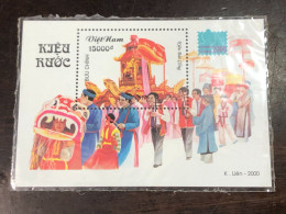 VIET  NAM  STAMPS BLOCKS-127(2000 Rite Of Processional Palanquin)1 Pcs Good Quality - Viêt-Nam