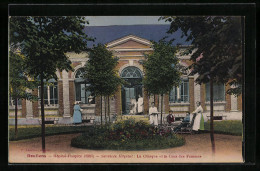 CPA Doullens, Hopital-Hospice (1923), La Clinique Et La Cour Des Femmes  - Doullens