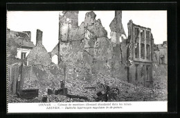 AK Louvain, Caisson De Munitions Allemand Abandonneé Dans Les Ruines  - Andere & Zonder Classificatie