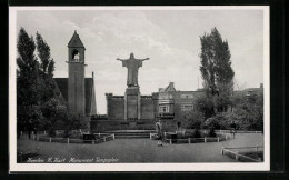 AK Heerlen, H. Hart Monument Tempsplein  - Heerlen