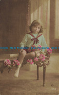 R636747 Child With Flowers. RP - World