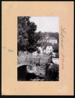 Fotografie Brück & Sohn Meissen, Ansicht Liebstadt I. Sa., Alte Steinbrücke Mit Blick In Die Stadt  - Orte