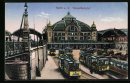 AK Halle A. S., Strassenbahnen Am Hauptbahnhof  - Tram