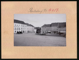 Fotografie Brück & Sohn Meissen, Ansicht Radeberg, Marktplatz Mit Hotel Stadt Dresden, Putz-Geschäft Edmund Belza  - Plaatsen