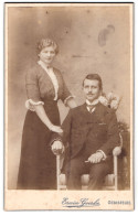 Fotografie Erwin Goerke, Oebisfelde, Junges Paar In Hübscher Kleidung  - Personnes Anonymes