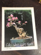 VIET  NAM  STAMPS BLOCKS-120(1998 Adenium Obesum Forsk Roem Et Schult)1 Pcs Good Quality - Vietnam