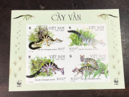 VIET  NAM  STAMPS BLOCKS-146(2005 Owston S Banded Civet-Imperf)1 Pcs Good Quality - Vietnam