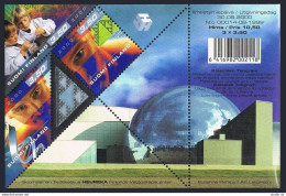 Finland 1140 Ac Sheet, MNH. Science, 2000. - Unused Stamps