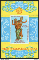 Indonesia 788a Sheet, MNH. Michel Bl.16. Tourism, 1970. Dancers. - Indonesië