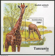 Tanzania 1387,MNH.Michel Bl.279. Hoofed Animals 1995.Giraffa Camelopardalis. - Tanzania (1964-...)