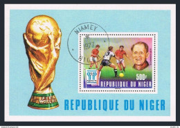 Niger 417,CTO.Michel 598 Bl.18. World Soccer Cup Argentina-1978.Sepp Herberger. - Níger (1960-...)