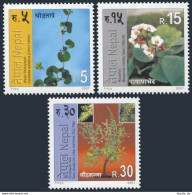 Nepal 699-701, MNH. Herbs 2001. Water Pennywort, Rockfoil, Himalayan Yew. - Nepal