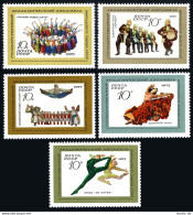 Russia 3829-3833, MNH. Michel 3850-3854. National Folk Dances, 1971.  - Unused Stamps