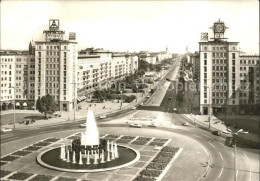 72072731 Berlin Karl Marx Allee Fontaene Blick Auf Strausberger Platz Hauptstadt - Sonstige & Ohne Zuordnung