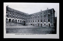 Cp, Militaria, Caserne Sainte Catherine, Façades Principales, 86, Poitiers, Vierge - Barracks