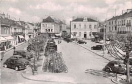 36-CHATEAUROUX-N 608-H/0083 - Chateauroux