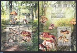 Central Africa 2013 Mushrooms 2 S/s, Mint NH, Nature - Mushrooms - Champignons