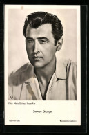 AK Schauspieler Stewart Granger, Portrait Im Hemd  - Actors