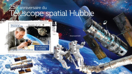 Guinea, Republic 2015 Hubble Telescope, Mint NH, Transport - Space Exploration - Altri & Non Classificati