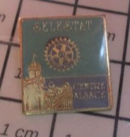 1420 Pin's Pins / Beau Et Rare / ASSOCIATIONS / ROTARY CLUB SELESTAT CENTRE ALSACE - Verenigingen