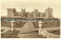 R639287 Windsor Castle. East Terrace. Valentine. Phototype - Wereld