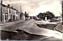 85 AVRILLE - Route De Luçon Et Longeville [REF/S008572] - Autres & Non Classés