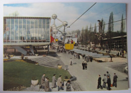 BELGIQUE - BRUXELLES - Exposition Universelle De 1958 - Avenue De Bénélux Et Pavillon Du Luxembourg - Exposiciones Universales