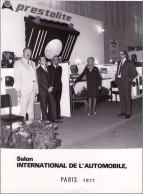 Photographie Originale Salon De L'automobile  PARIS 1971 - Stand Batterie PRESTOLITE - Cars
