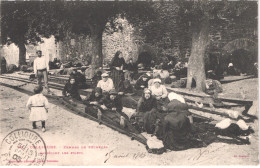 FR66 COLLIOURE - Labouche 29 - Précurseur - Femmes De Pêcheurs Rapiéçant Les Filets - Animée - Belle - Collioure