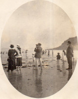 Photographie Vintage Photo Snapshot Photographe Plage Mode Dos Back - Identified Persons