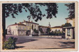 C22-47) NERAC - PLACE NORMANDIE - LA GENDARMERIE - ( 2 SCANS ) - Nerac