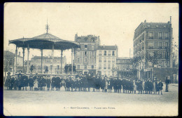 Cpa Du 92 Bois Colombes -- Place De Fêtes  STEP143 - Colombes