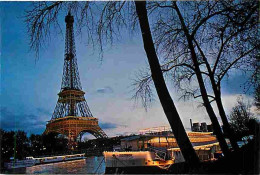 75 - Paris - Tour Eiffel - Vue De Nuit - Bateaux - Carte Neuve - CPM - Voir Scans Recto-Verso - Eiffeltoren