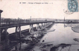 03 - Allier -  VICHY - Barrage Et Passerelle Sur L'Allier - Vichy