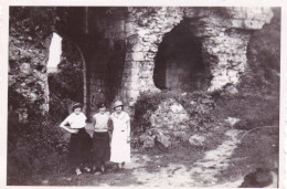 Photo Originale - 41 - Loir Et Cher - TROO - Ruines Au Village Troglodyte - Juin 1934 - Places