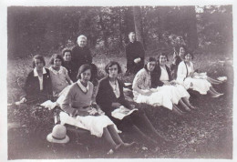 Photo Originale - 45  LA FERTE SAINT AUBIN - Femmes Du Pensionnat Des Ursulines De Beaugency Au Chateau  -  Juillet 1932 - Personnes Identifiées