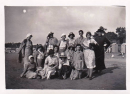 Photo Originale - 44 - SAINT BREVIN - Jeunes Femmes Du Pensionnat Des Ursulines De Beaugency A La Plage - Aout 1932 - Plaatsen