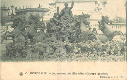 33  BORDEAUX  MONUMENT DES GIRONDINS  EDITE PAR J.H.B. - Bordeaux