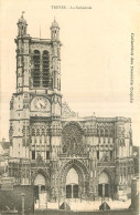 10  TROYES  LA CATHEDRALE  COLLECTION DES DESERTS COQUIN - Troyes