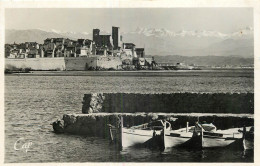 06 - ANTIBES - Antibes - Les Remparts