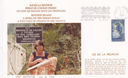 REUNION--1981--Document Cartonné Brodeuse"Jour De Cilaos"--tp Broderie-cachets LA RIVIERE-Cilaos (cirque-vin-thermes) - 1961-....