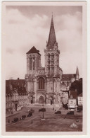 Lisieux: RENAULT NN, OLDTIMER CARS / VOITURES ANCIENNE, CHEVAL & CALECHE - Cathédrale St-Pierre - (France) - Voitures De Tourisme