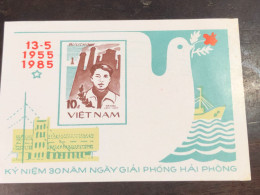 VIET  NAM  STAMPS BLOCKS STAMPS -33(1985 TO HIEU 1914-1944 COMMUNIST OFFICIAL IN HAI PHONG Imperf )1 Pcs Good Quality - Vietnam