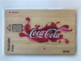 VERY RARE  EXHIBITION    WOOD CARD    COCA COLA   ONLY  50 ISSUE   MINT IN SEALED   RARE - Advertising