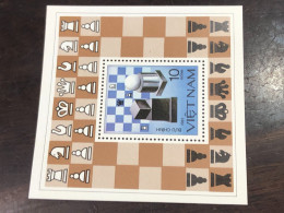 VIET  NAM  STAMPS BLOCKS STAMPS -19(1983 CHESS PIECES )1 Pcs Good Quality - Viêt-Nam