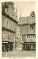 56 VANNES PLACE HENRI IV - Vannes