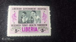 LİBERİA-1960-80         5 +5 CENT            UNUSED - Liberia