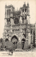 Amiens - La Cathédrale Garantie Contre Les Bombardements - Amiens